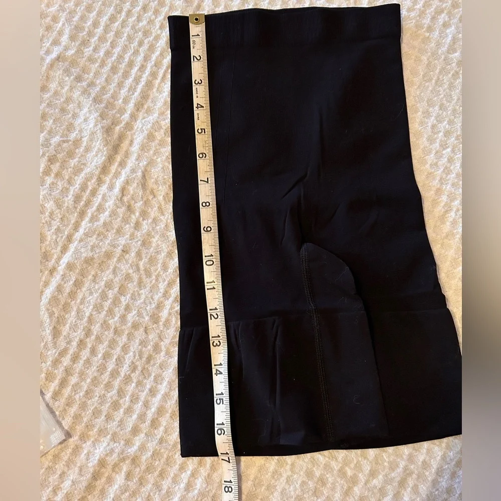 Nebility Women Shapewear Butt Lifter Seamless Black Size Large New - Picture 4 of 7